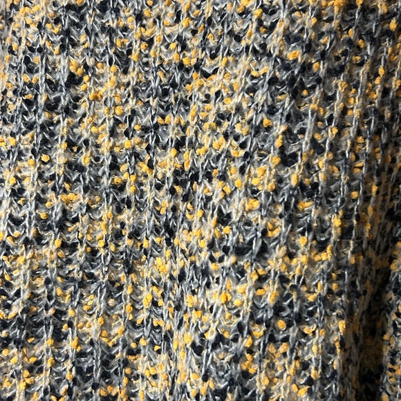 New Directions sweater - Picture 2 of 6